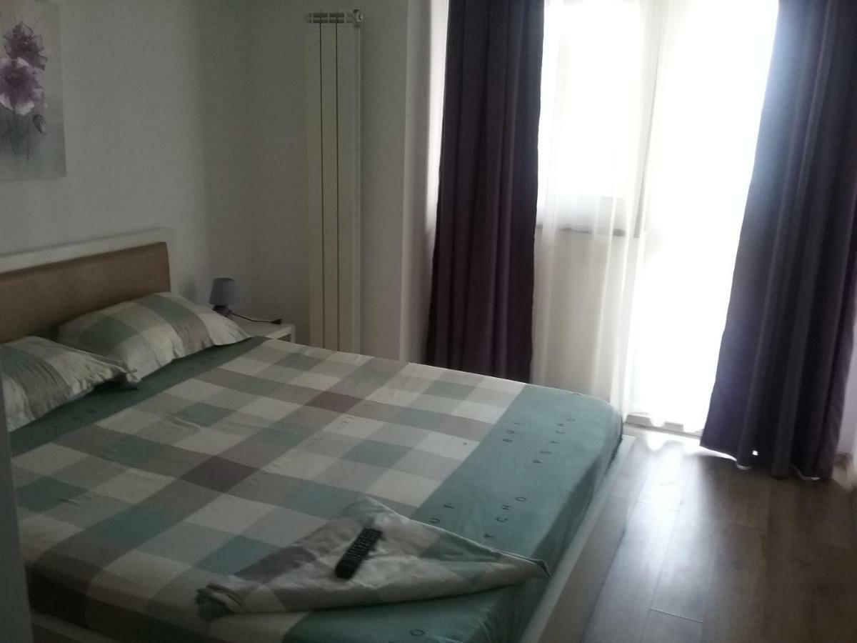 Flory'S Apartment Mamaia Luaran gambar