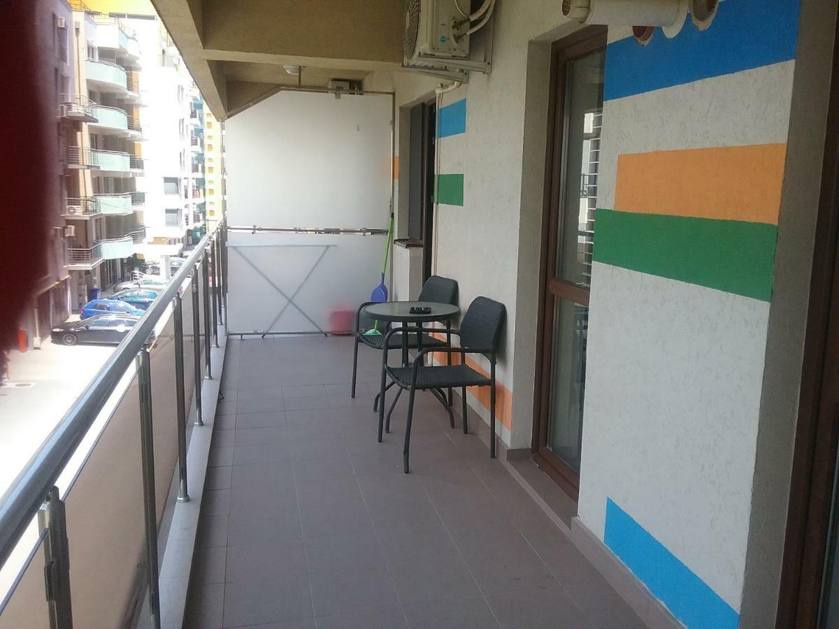Flory'S Apartment Mamaia Luaran gambar