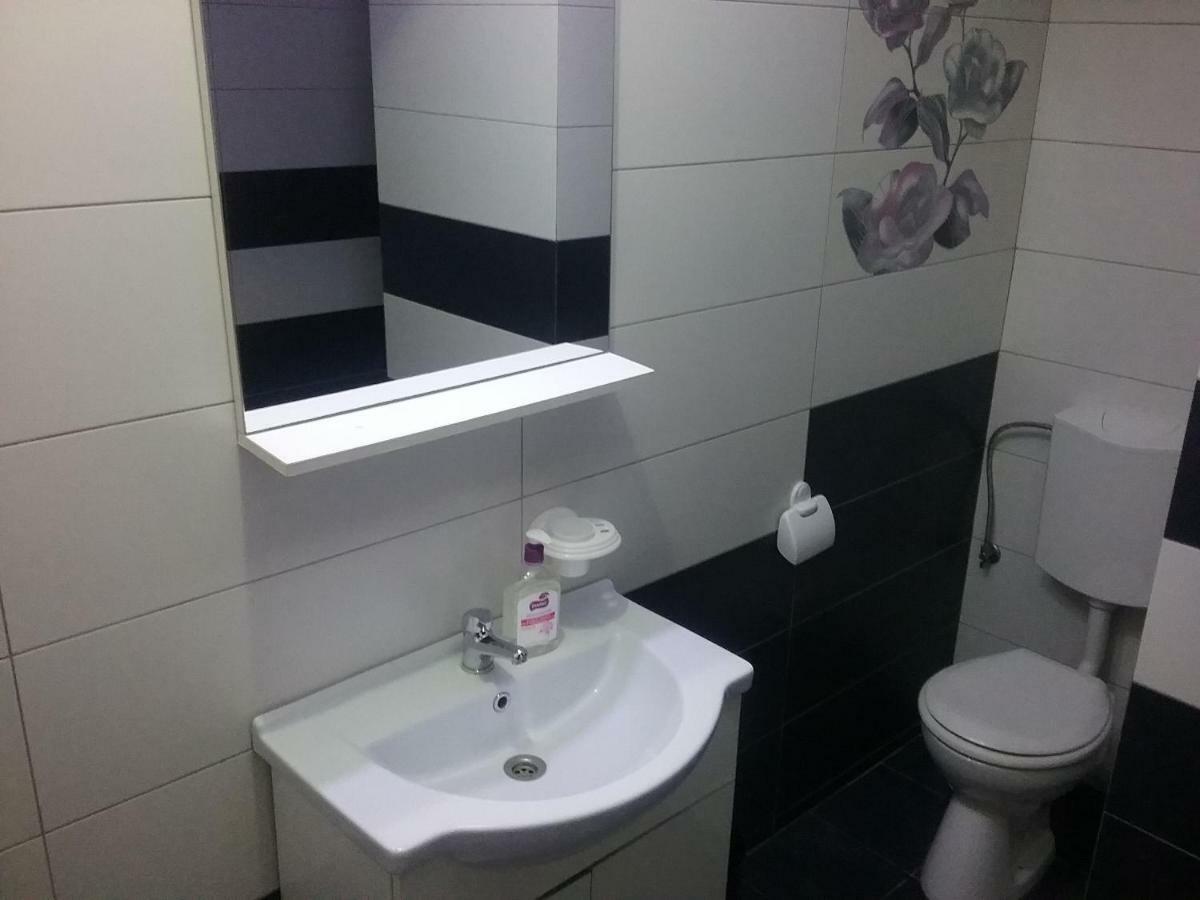 Flory'S Apartment Mamaia Luaran gambar